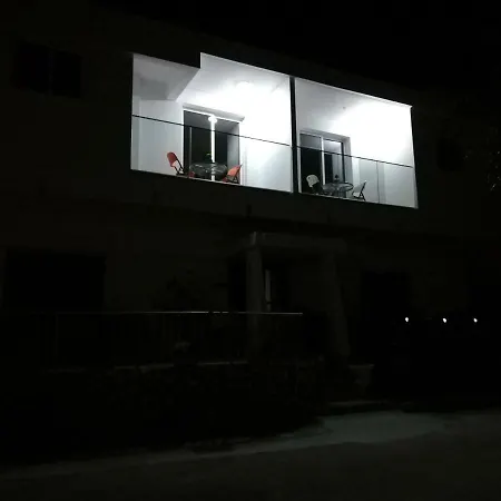 Apartament Chicos